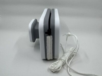 Magnetic Window Cleaner