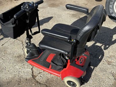 Mobility scooter