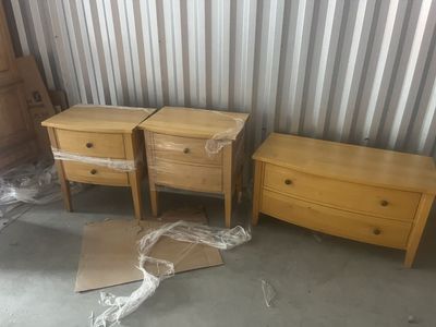 2 Night Stands/dresser