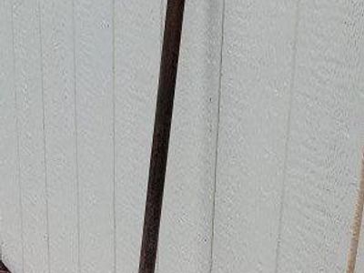 Vintage / antique post hole digger