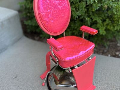 Pink American Girl Doll Sparkly Hair Salon Styling Chair | $20 OBO
