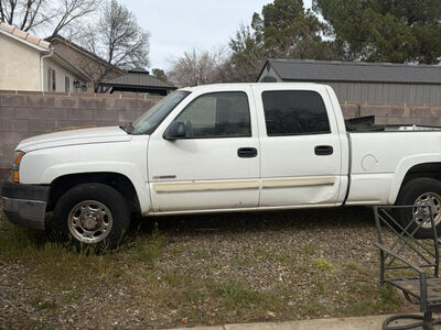 2004 CHEVROLET SILVERADO 2500 LT