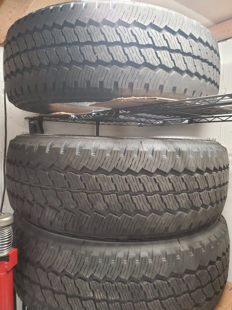Four New Bridgestone Load E LT 275 65 20 Take Off Tires