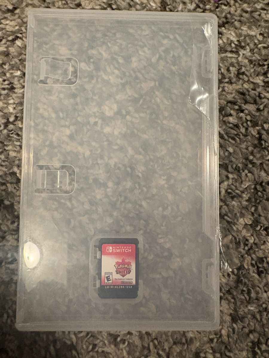 Nintendo Switch Pokémon Shield Game