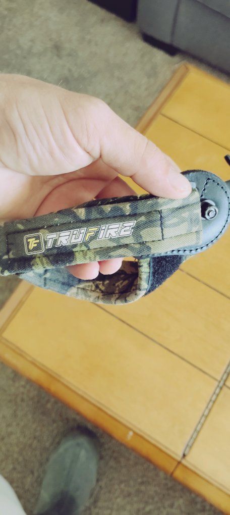 TruFire Archery Bow Release Aid Camo Wrist Strap