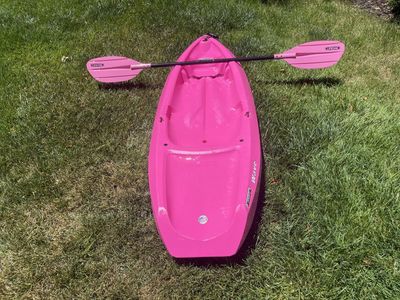 Pink youth Lifetime kayak