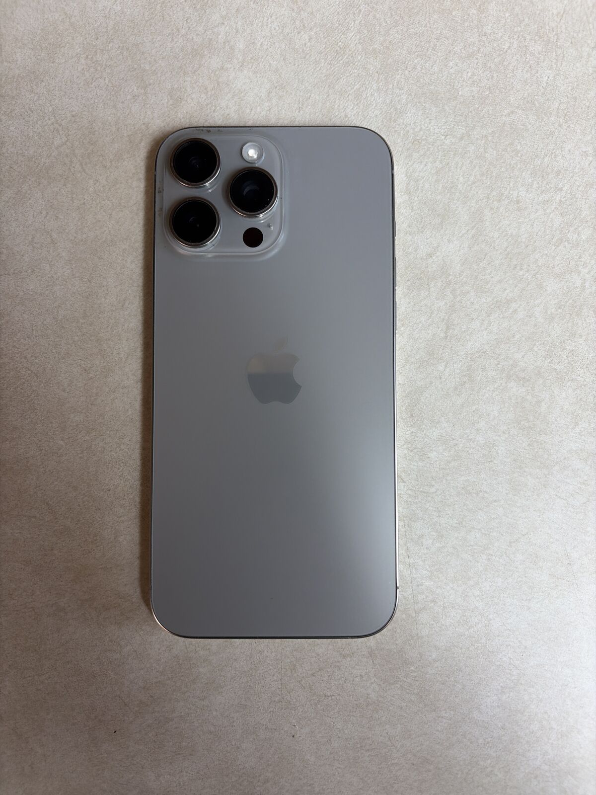 AT&T Iphone 16 Pro Max