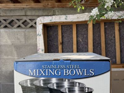 Mixing bowls