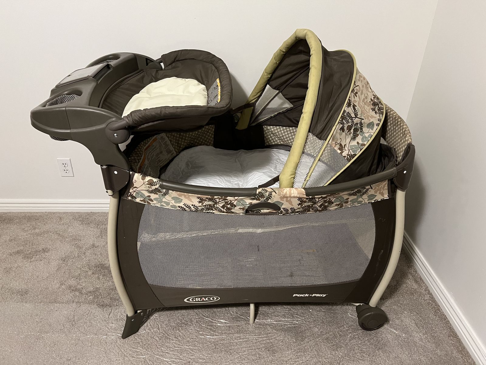 Graco Pack N Play