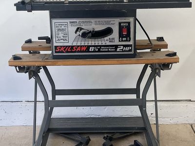 Skilsaw 8-1/4 Inch Motorized 2HP Table Saw Model 3102 Type 4 with Stand