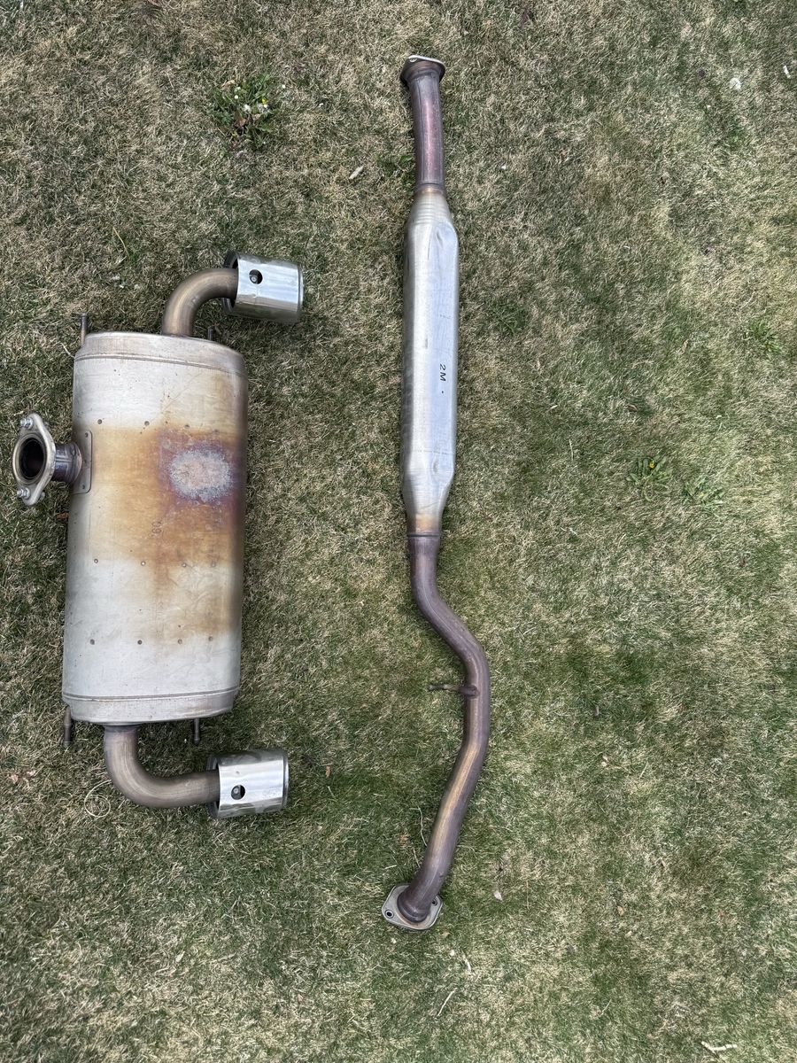 2023 Toyota GR86 Muffler and Pipe
