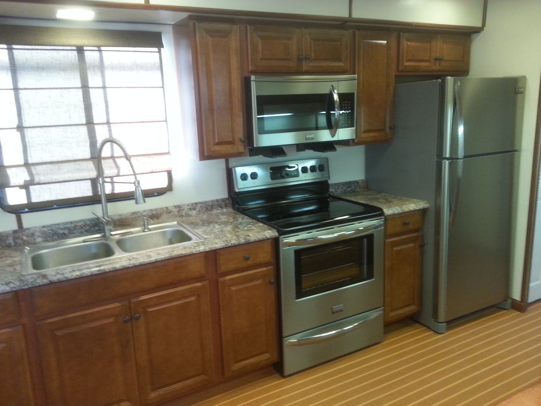 Main image 11