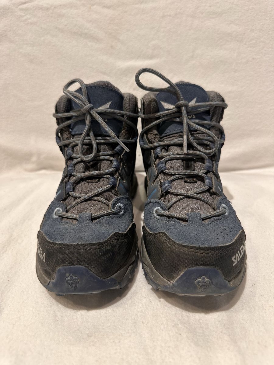 Salewa toddler size 13.5 blue Leather/textile Gore-Tex hiking boots