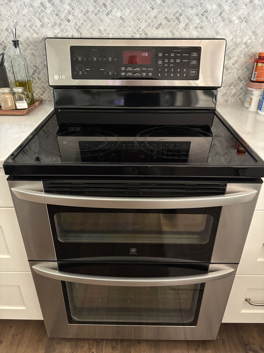 LG Stainless Glass top Range