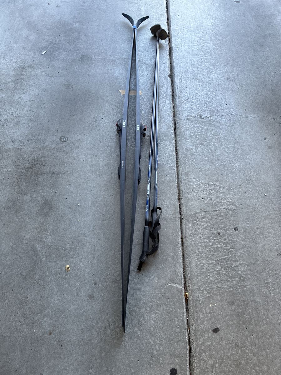 JXC Optima Waxless Cross Country Skis with Poles - 185 cm