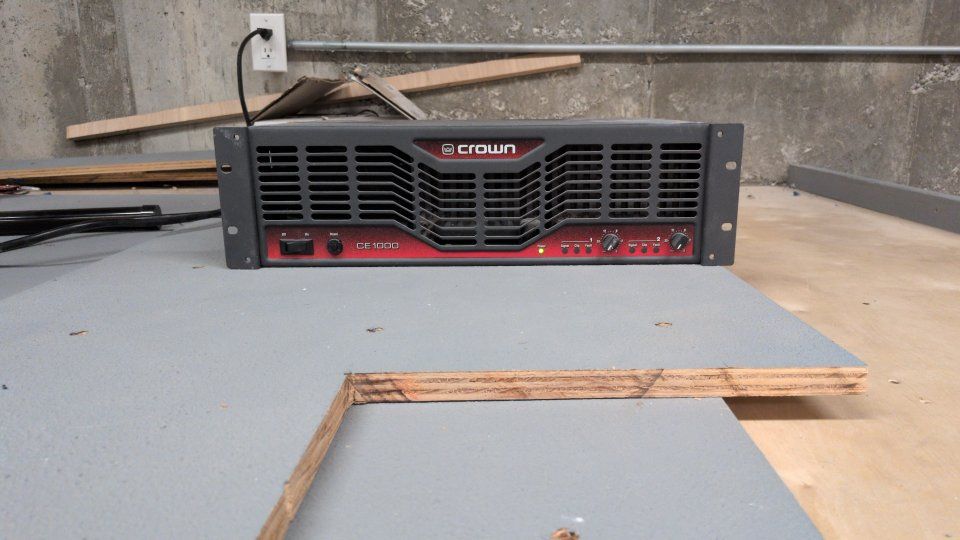 Crown CE1000 amplifier for pa systems