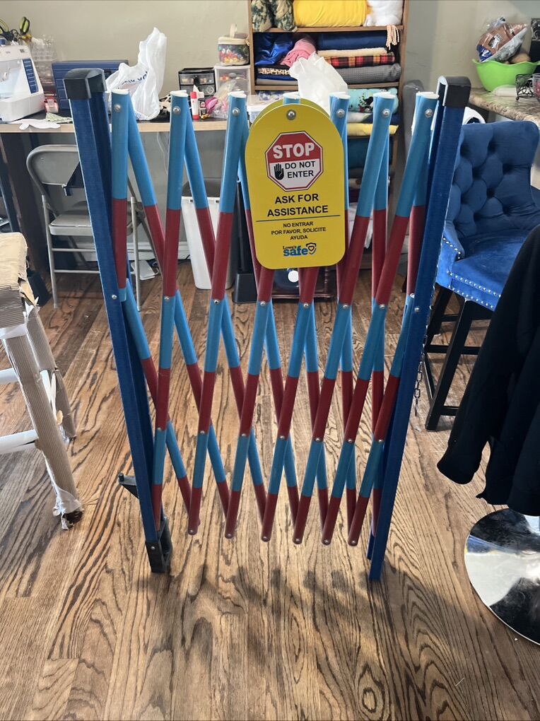 NEW Safety Security Gates Industial Lowes Red Blue