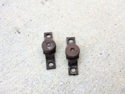 1960-66 chevy C10 tailgate trunions