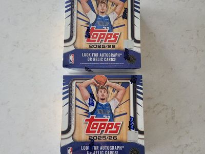 NEW- NBA Topps 2025/26 Mega Box