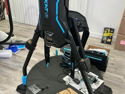 KAT Walk C2 VR Treadmill + Seat Add-On
