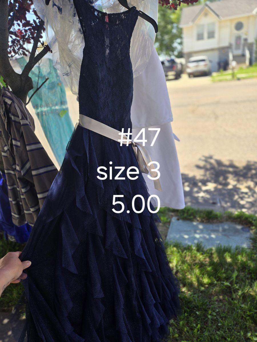 Main image 44