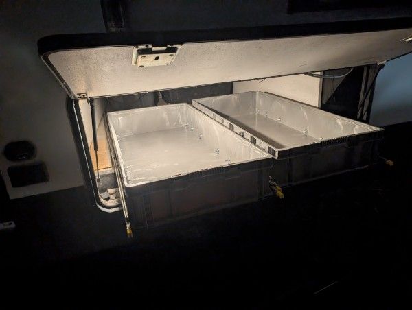 Main image 4
