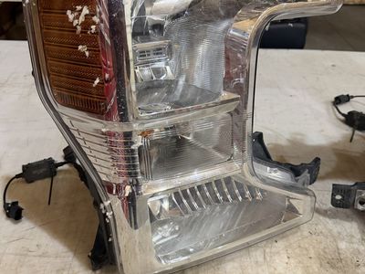 OEM Ford F-250 F-350 2020 Super Duty Headlight Assembly Set Pair Left Right