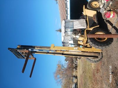1981 hyster 10k rough terrain forklift