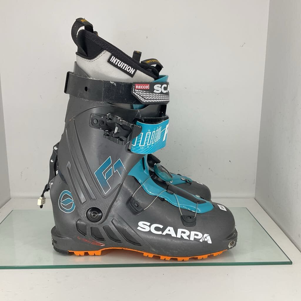 Scarpa F1