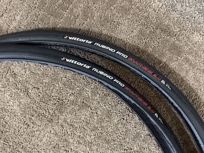 Vittoria Rubino Pro tires 700 x 25c
