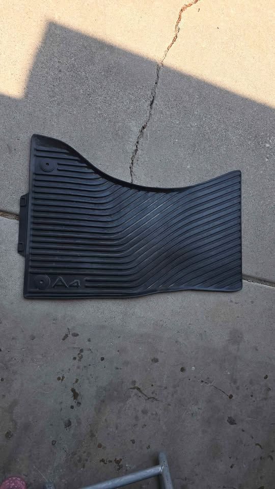 Passenger floor mat Audi A4 B8 , B8.5 OEM 30 $