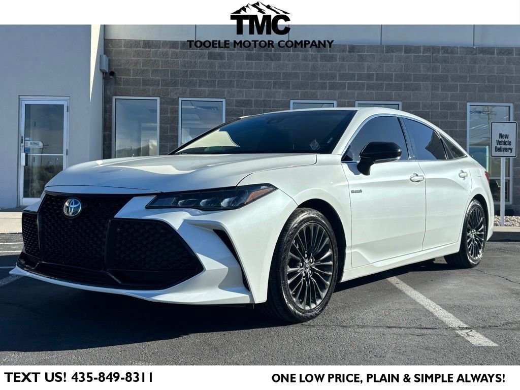 2019 Toyota Avalon XSE