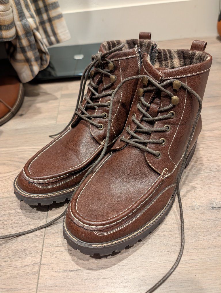 Men's Brown Faux Leather Ankle Boots with Plaid Lining - Size 10.5