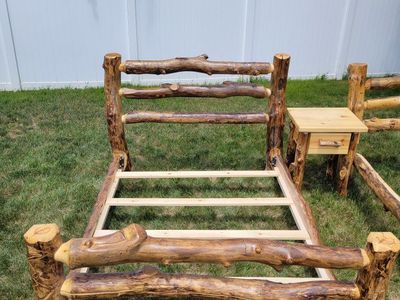 Queen log bed w/ FREE nightstand