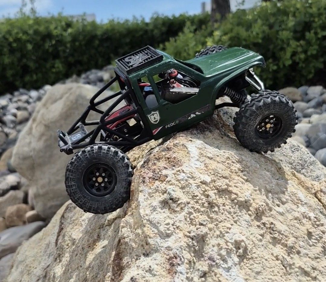 Scx24 based crawler