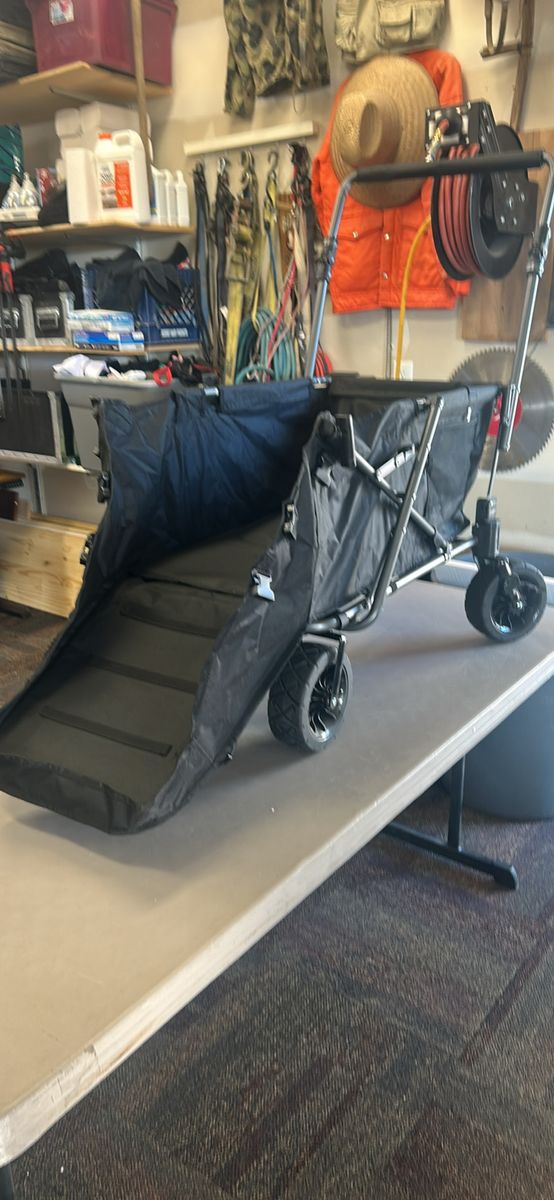 Collapsible Utility Wagon with All-Terrain Wheels and Extendable Handle