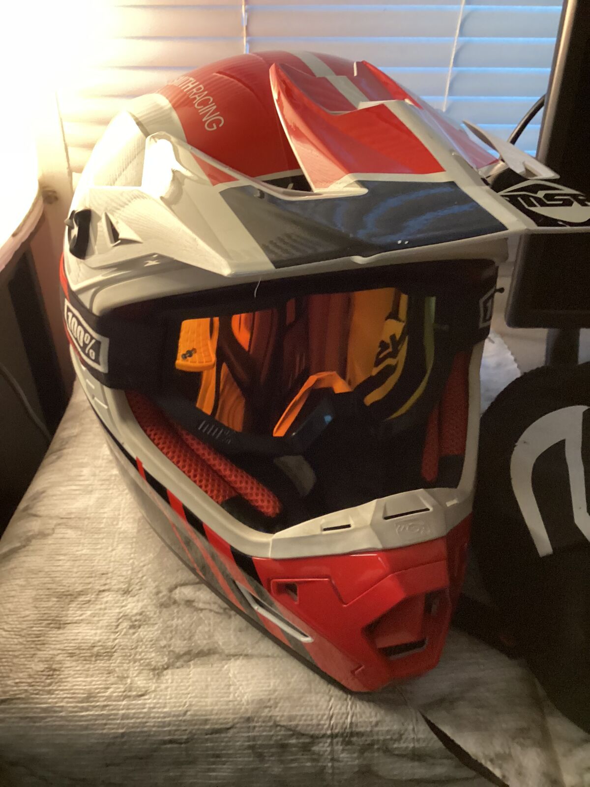 XXL helmet and Goggles