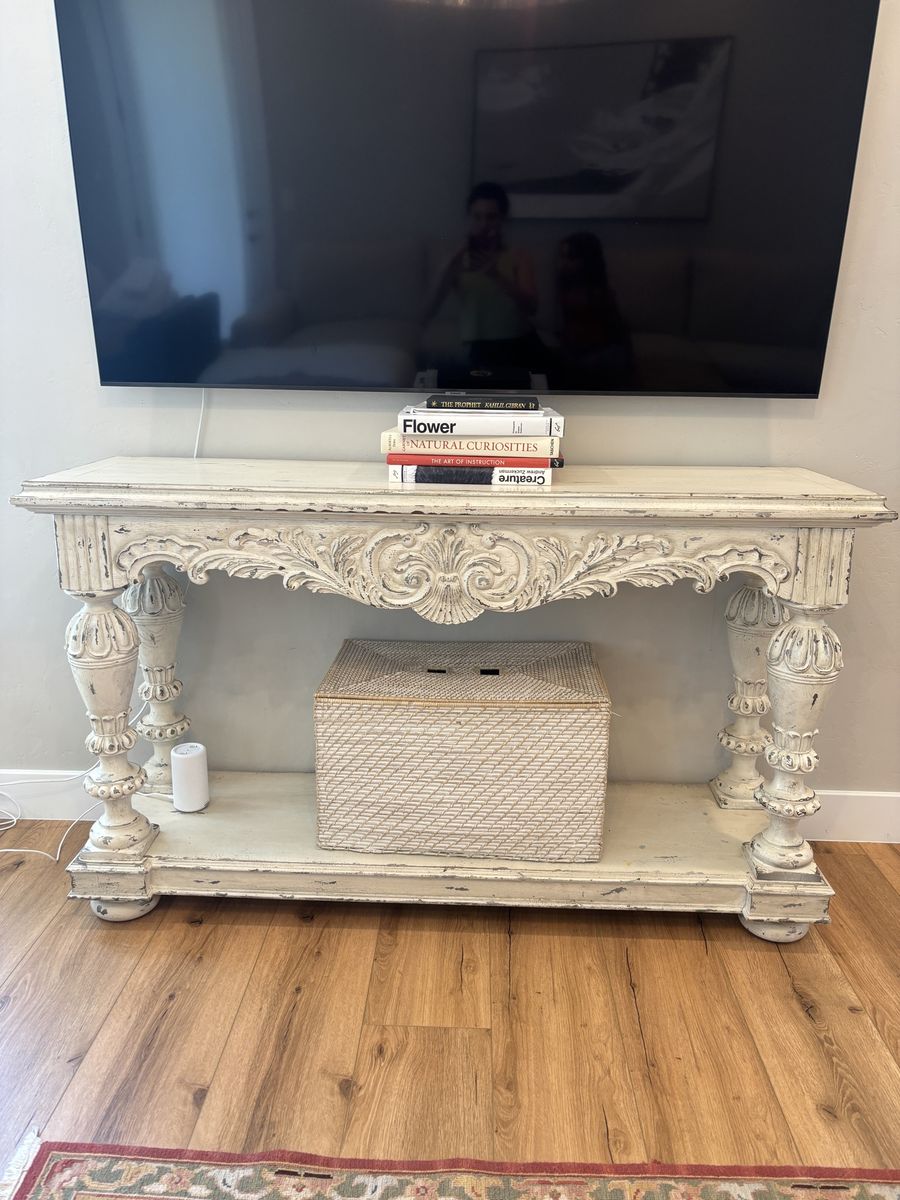 Decorative Table for Entry
