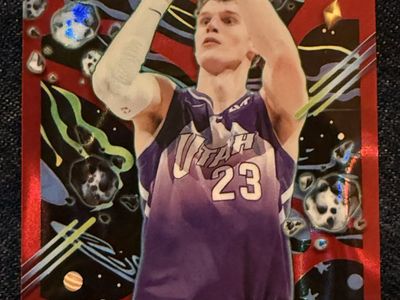 Topps Chrome Lauri Markkanen Utah Jazz Red Refractor Basketball Card #198 3/5