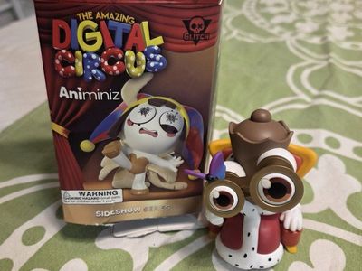 The Amazing Digital Circus Animiniz Sideshow Series Queenie Figure with Box