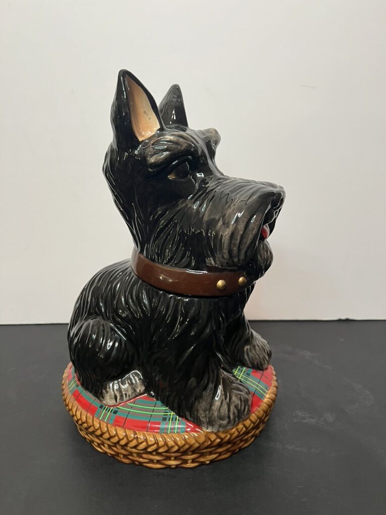 Scottie Dog ceramic cookie jar.