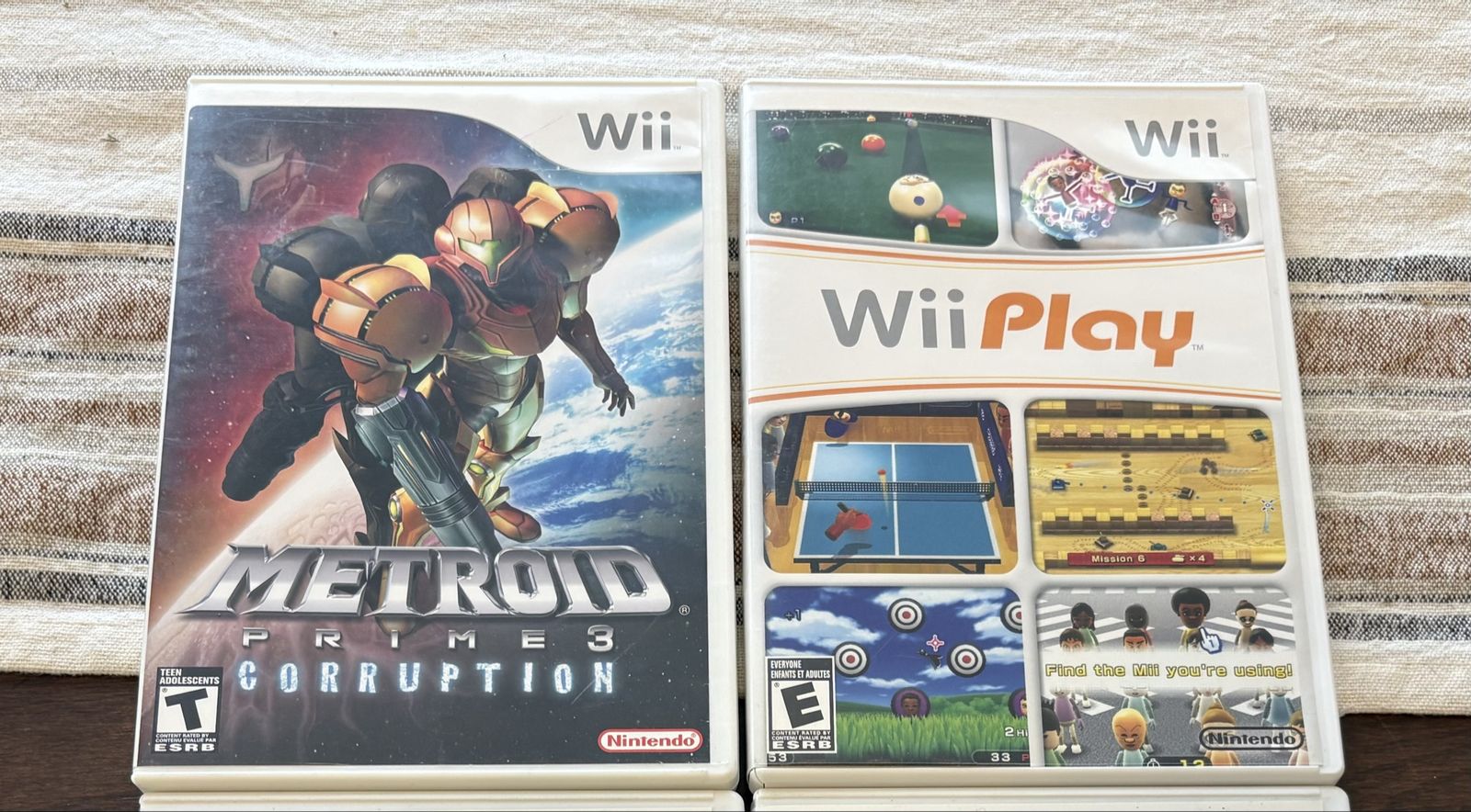 Nintendo Wii games Metroid and Wii Play