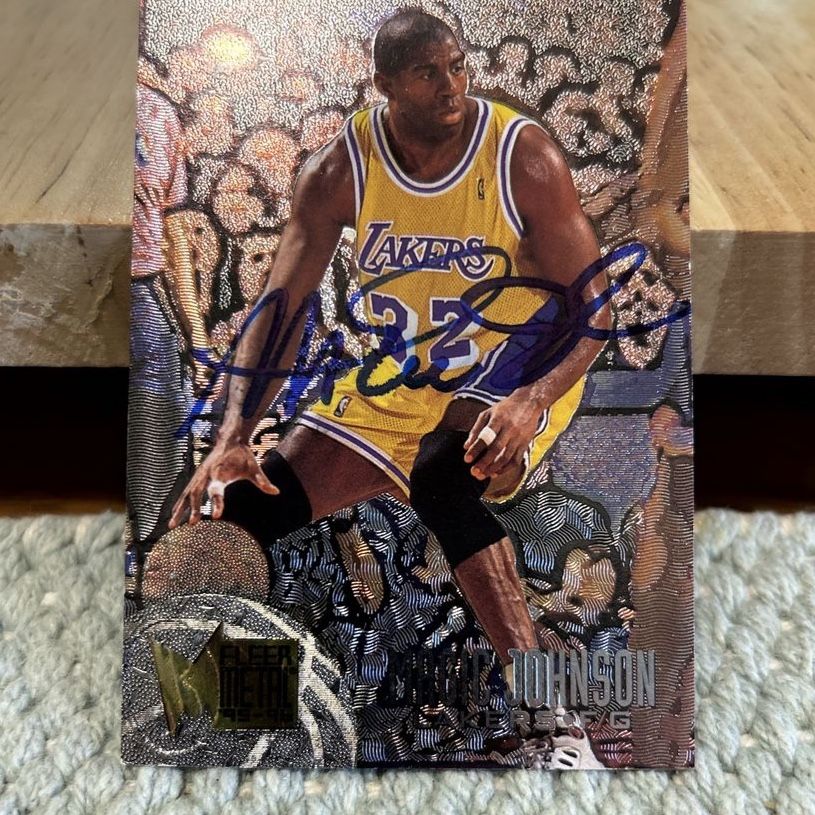Magic Johnson Autograph LA LAKERS Hand Signed NBA Basketball Card
