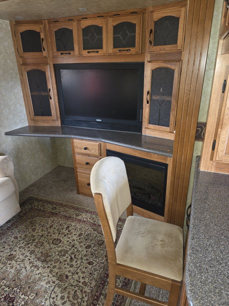 Main image 23