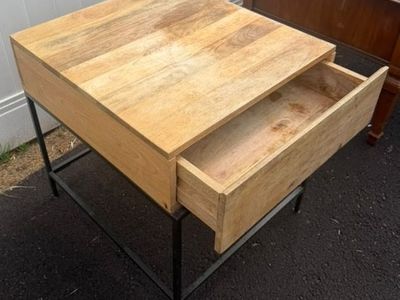 Cute table