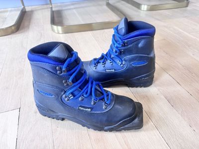 Trak Vibram 3-Pin Nordic Cross Country Ski Boots EU 40