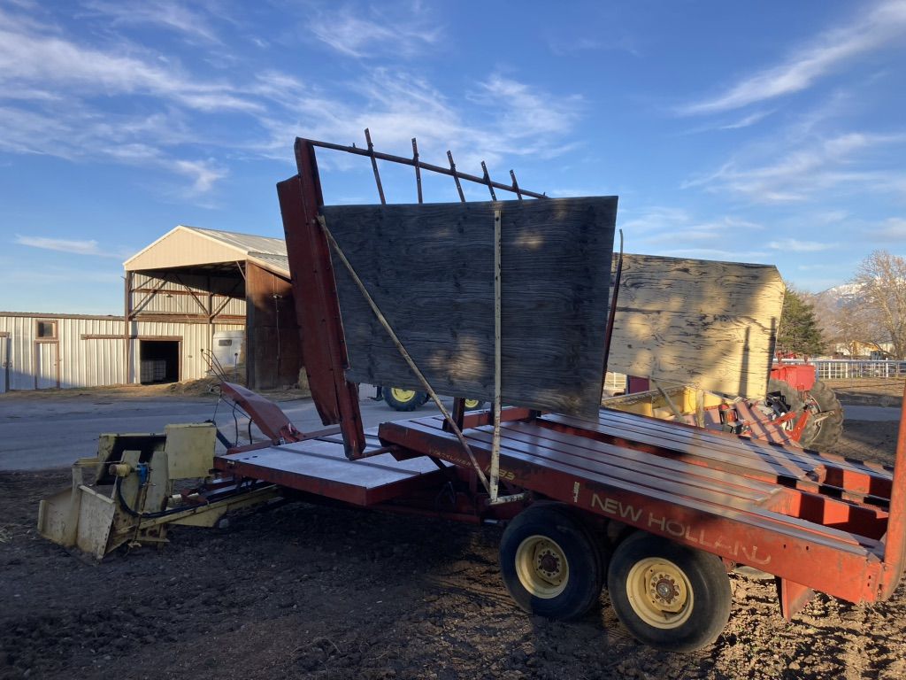 Newholland Stackliner