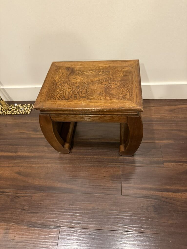 Gondon's Dine Side Table Vintage