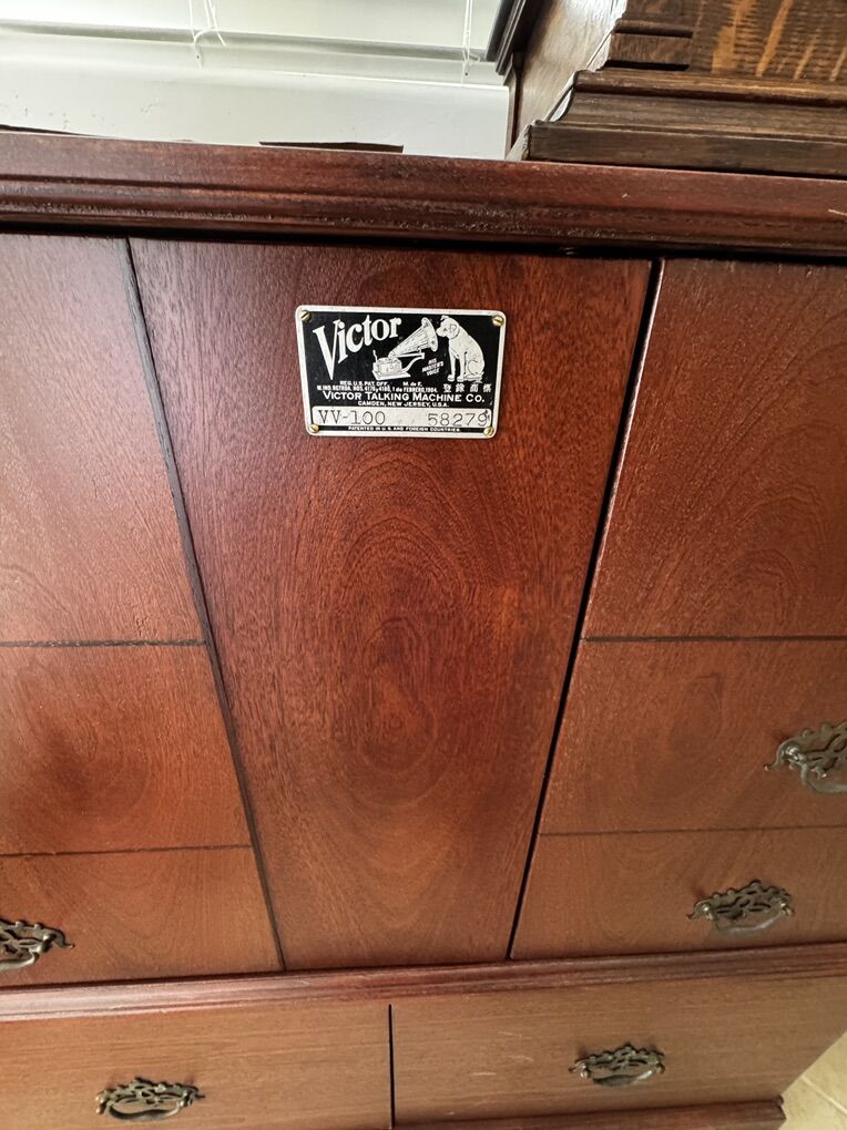 Antique RCA-Victorla Combo