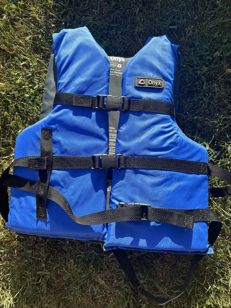 Main image 6